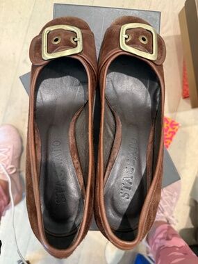 Shoe